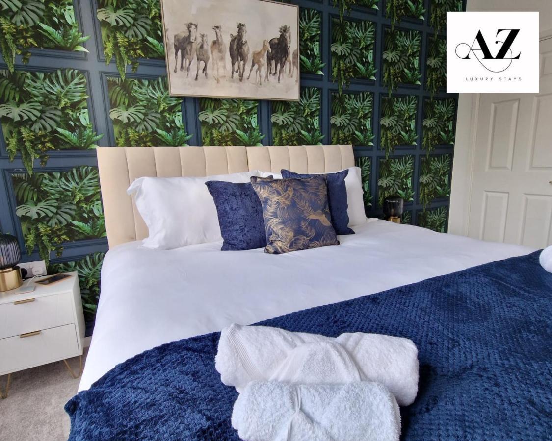 Two Bedroom Mansion House Apartment By Az Luxury Stays Newmarket With Parking And Wifi Exteriör bild